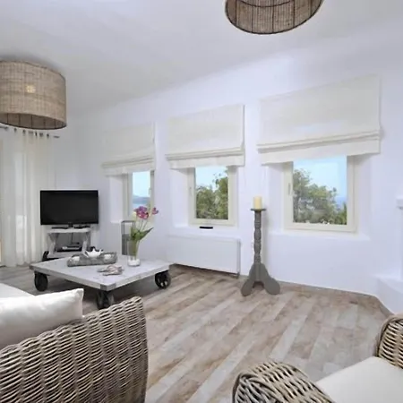 Paros Butterfly Apartment *