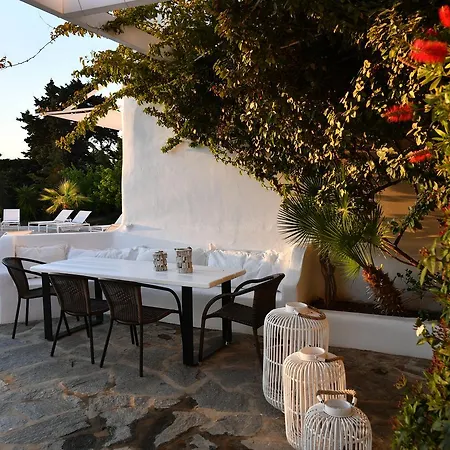 Paros Butterfly Pounda