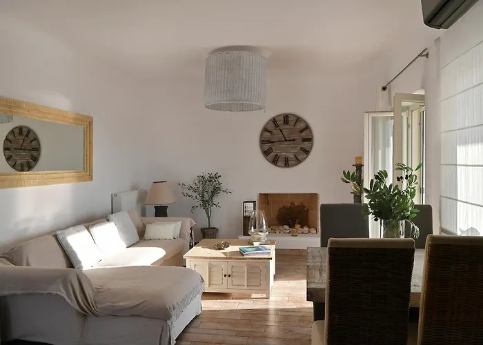 Paros Butterfly Пунда