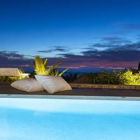Paros Butterfly Apartment