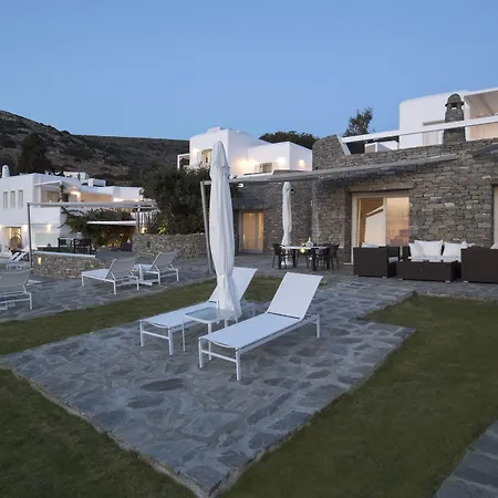 Paros Butterfly * Πούντα