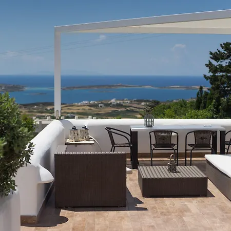 Paros Butterfly * Πούντα