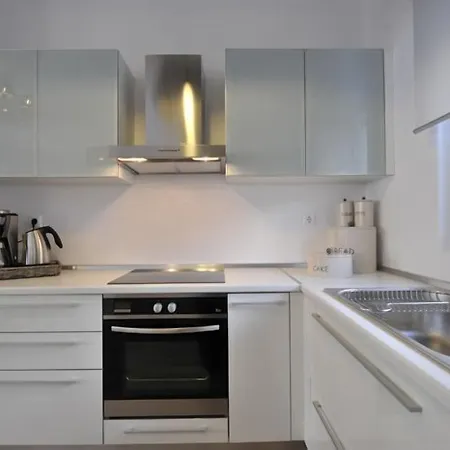 Paros Butterfly * Pounda