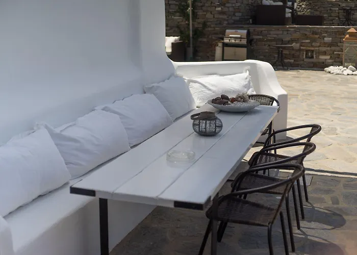 Paros Butterfly * Pounda