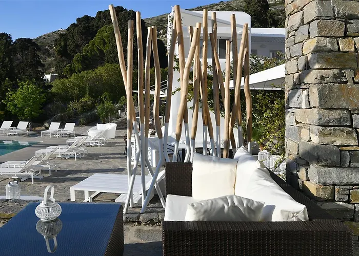 Paros Butterfly Pounda