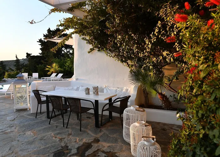 Paros Butterfly Pounda