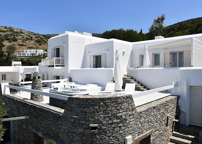 Paros Butterfly * Pounda